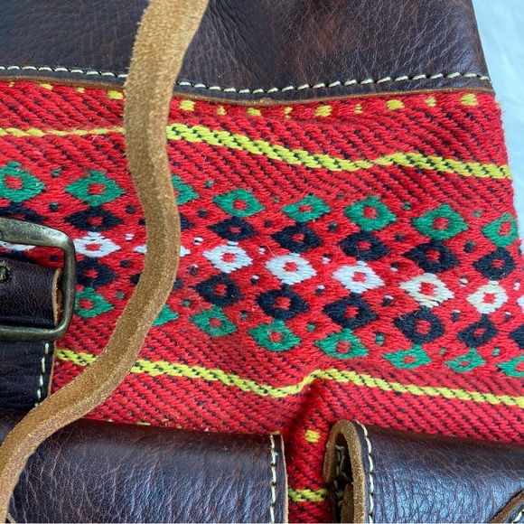 Handmade Moroccan Large Leather Kilim Carpet Unisex Backpack - Picture 5 of 5